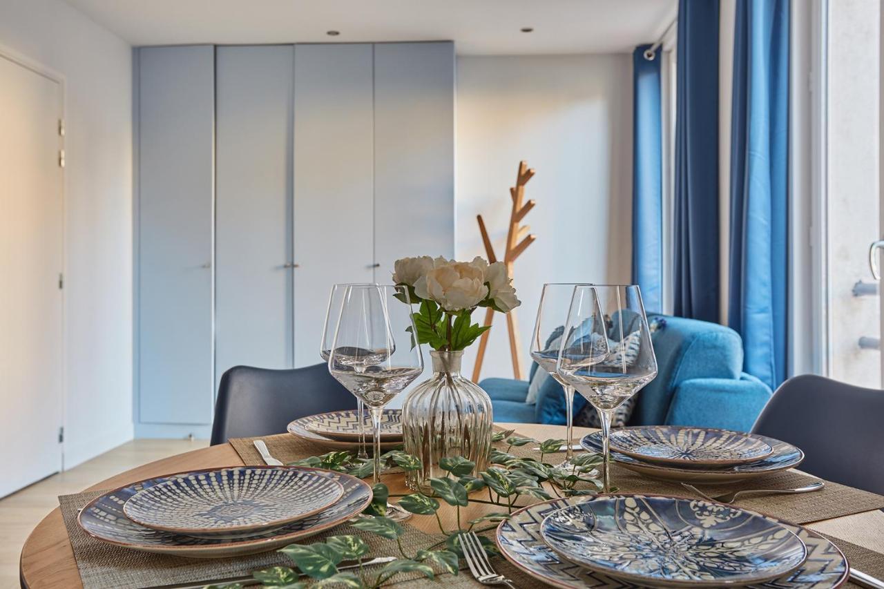 Residence Porte Maillot Arc De Triomphe By Studio Prestige Париж Екстериор снимка